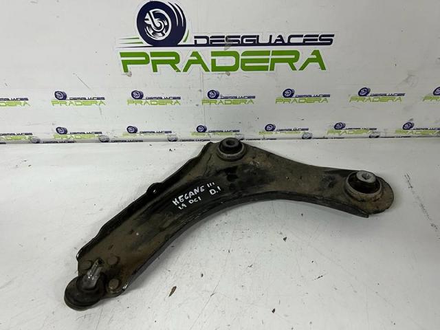Wahacz zawieszenia przedniego dolny lewy 545018194R RENAULT