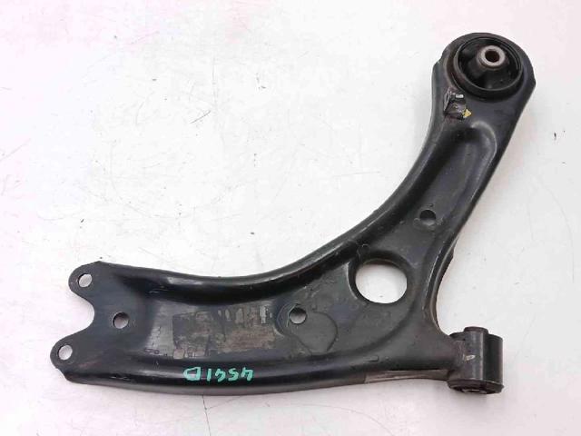 Wahacz zawieszenia przedniego dolny prawy 54501F1000 HYUNDAI