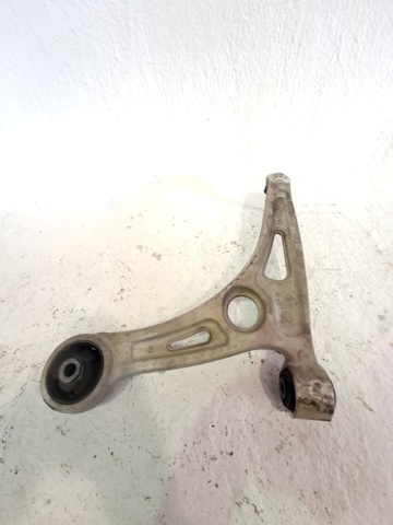 Wahacz zawieszenia przedniego dolny prawy 54501G2100 HYUNDAI