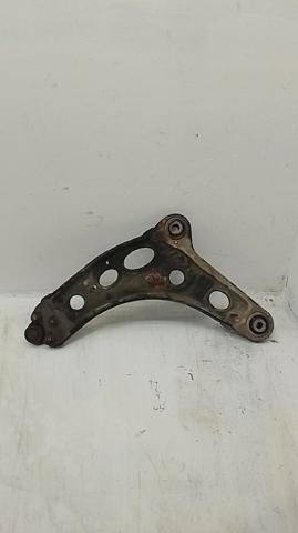 Wahacz zawieszenia przedniego dolny prawy 5450200Q0A NISSAN