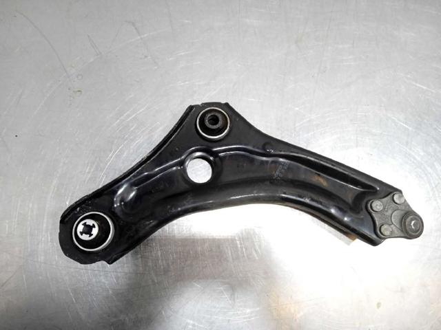 Wahacz zawieszenia przedniego dolny lewy 545058992R RENAULT