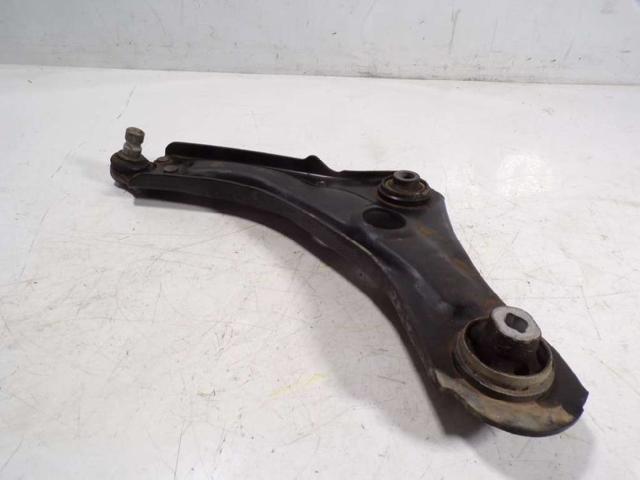Wahacz zawieszenia przedniego dolny lewy 545058992R RENAULT
