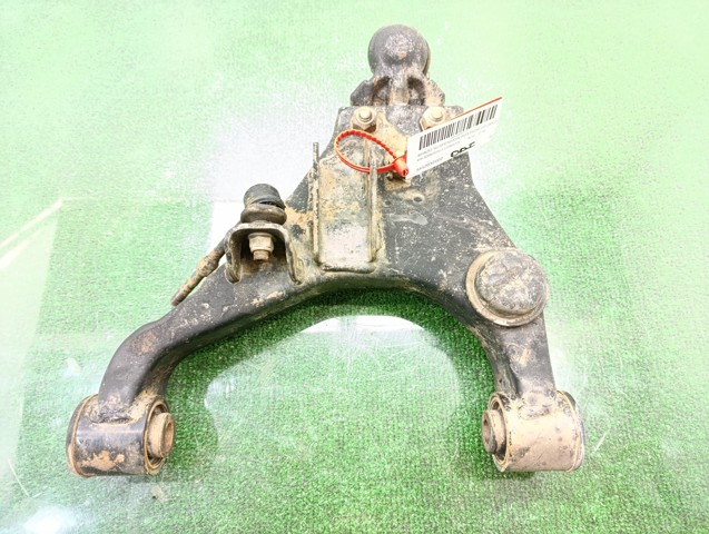 Wahacz zawieszenia przedniego dolny prawy 545203E002 HYUNDAI