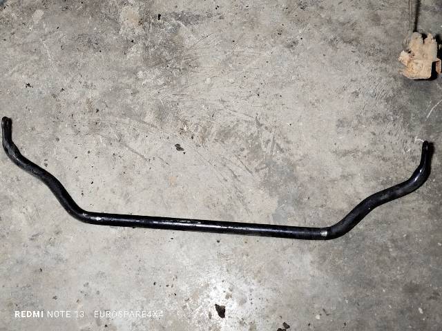 Stabilizator Nissan Terrano