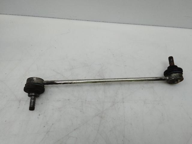 Łącznik stabilizatora przedniego 546181944R RENAULT