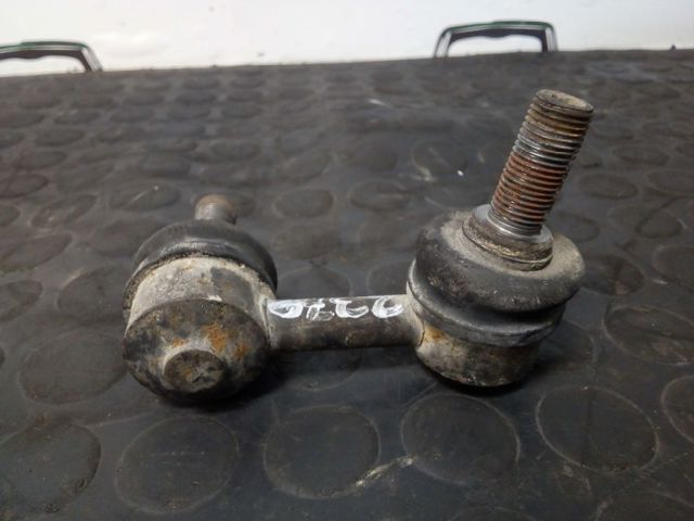 546188H300 Nissan/Infiniti