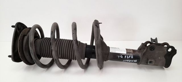 Amortyzator przedni lewy 546501E200 HYUNDAI