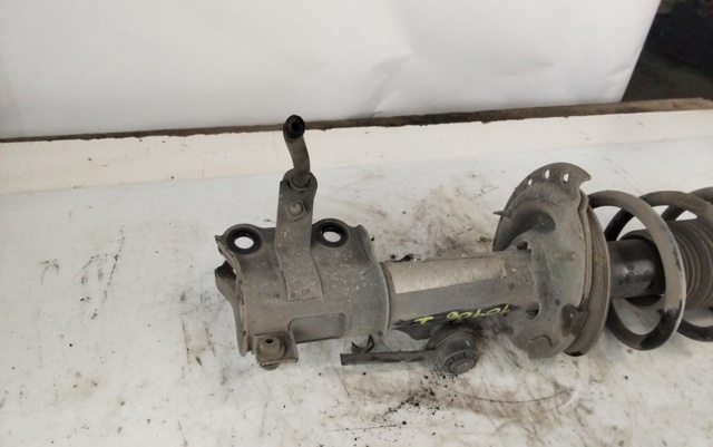 Amortyzator przedni lewy 546501Y101 HYUNDAI