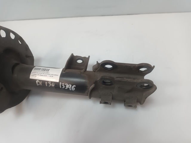 Amortyzator przedni lewy 546502R250 HYUNDAI