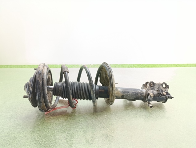 Amortyzator przedni lewy 546511D201 HYUNDAI