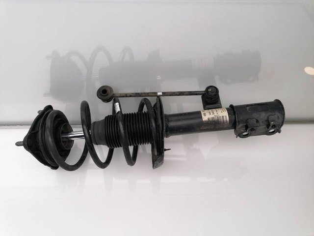 Amortyzator przedni prawy 546602R250 HYUNDAI