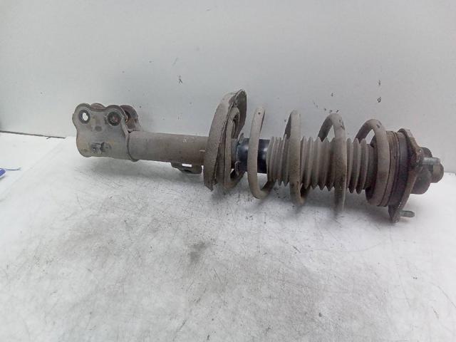 Amortyzator przedni prawy KIA Carens 3