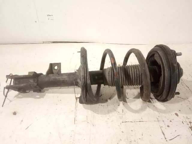 Amortyzator przedni prawy 546611D200 HYUNDAI