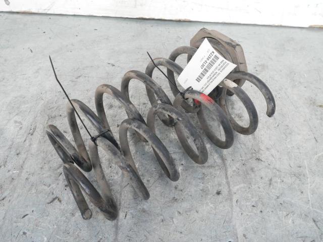 Sprężyna tylna 550204EA1B NISSAN