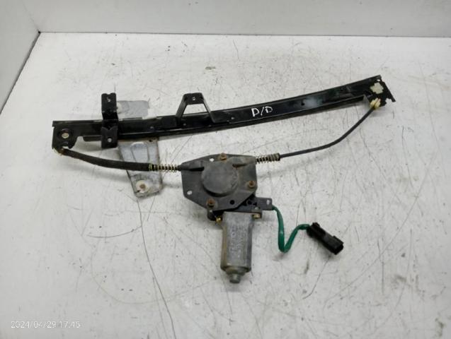 Mechanizm podnoszenia szyby drzwi przednich prawych 55076466 CHRYSLER
