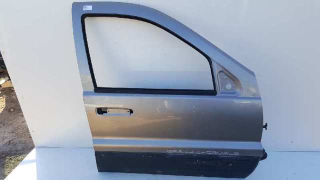 Drzwi przednie prawe 55135920AG CHRYSLER
