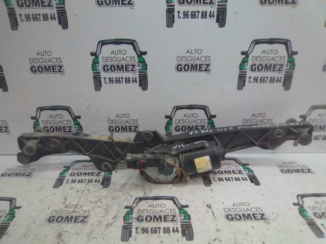 Silniczek wycieraczki szyby przedniej Jeep Grand Cherokee