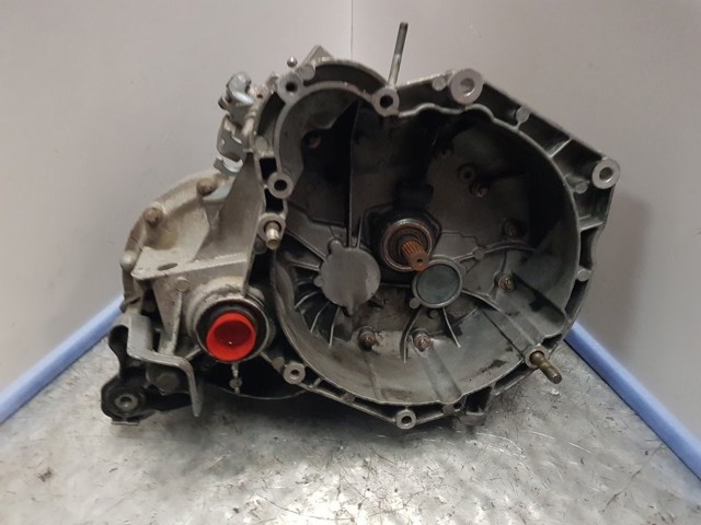 Mechaniczna skrzynia biegów w komplecie 55181224 FIAT
