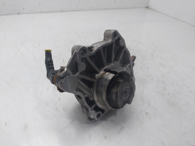Pompa podciśnienia 55188660 OPEL