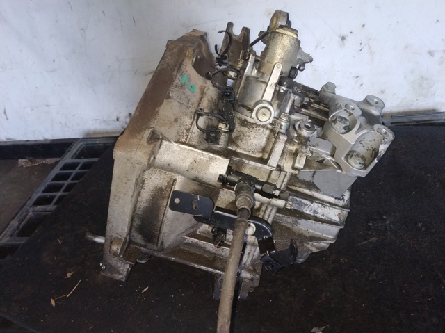 Mechaniczna skrzynia biegów w komplecie 55192042 OPEL