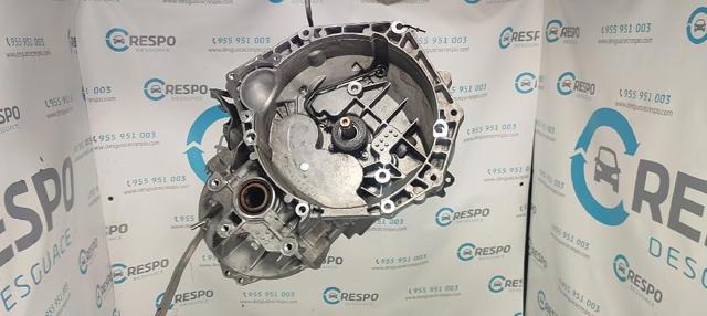 Mechaniczna skrzynia biegów w komplecie 55192042 OPEL
