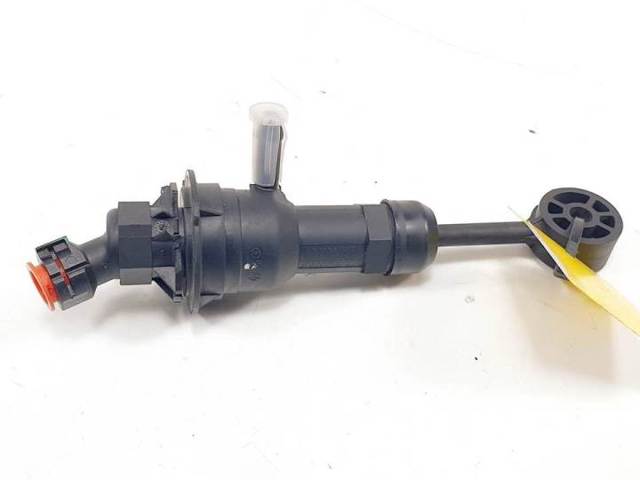 Cylinder sprzęgła główny 55192726 PEUGEOT
