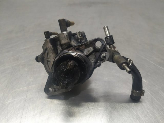 Pompa podciśnienia 55193232 OPEL