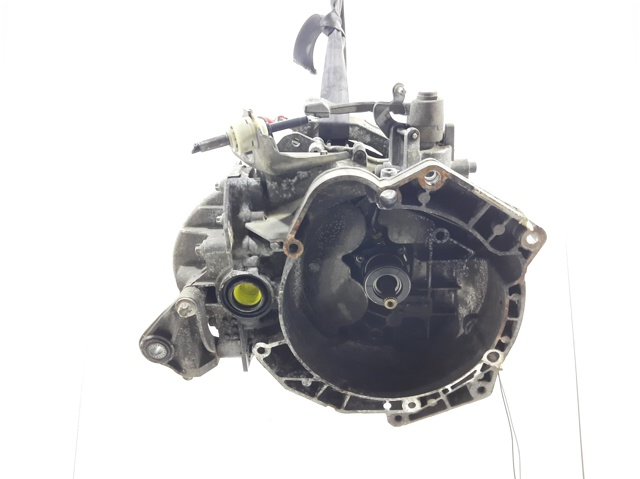 Mechaniczna skrzynia biegów w komplecie 55193621 OPEL