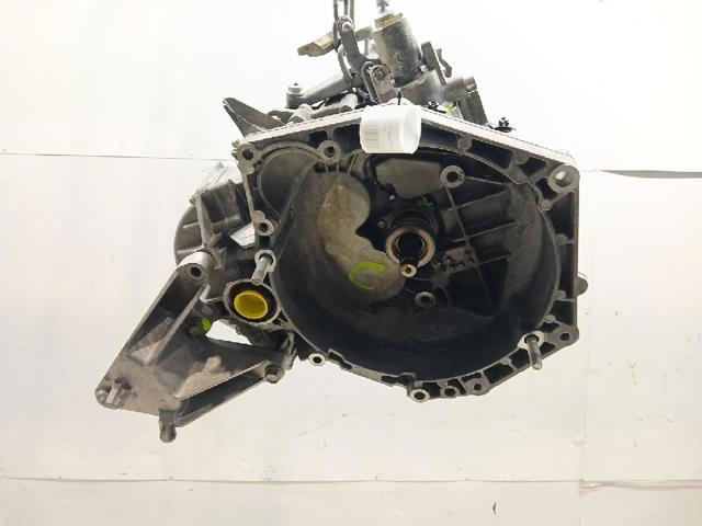 Mechaniczna skrzynia biegów w komplecie 55194293 OPEL