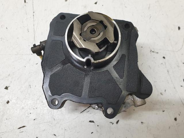 Pompa podciśnienia 55205446 OPEL