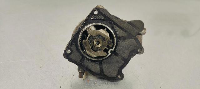 Pompa podciśnienia 55205446 OPEL