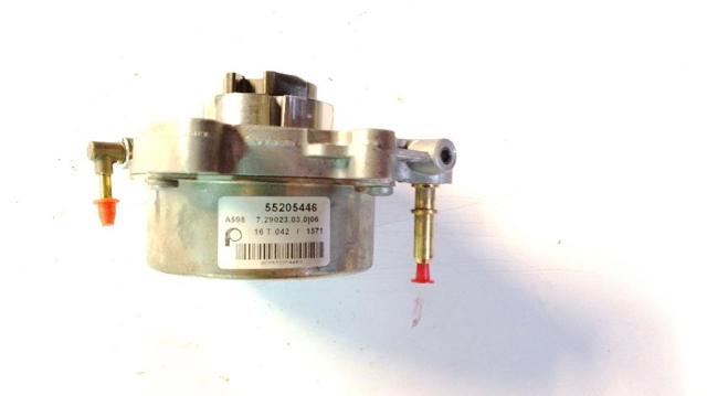 Pompa podciśnienia 55205446 OPEL