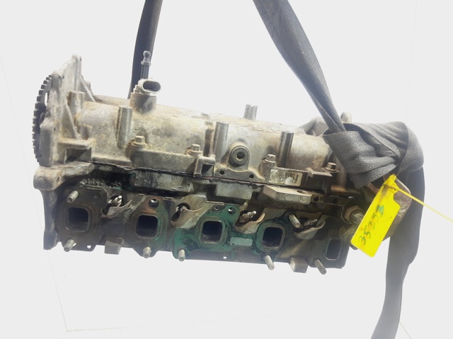 Głowica cylindra Opel Meriva