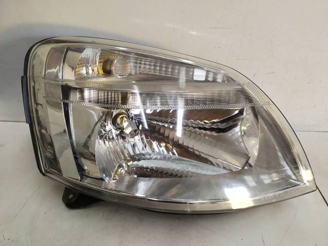 Reflektor lewy 5521118R PEUGEOT