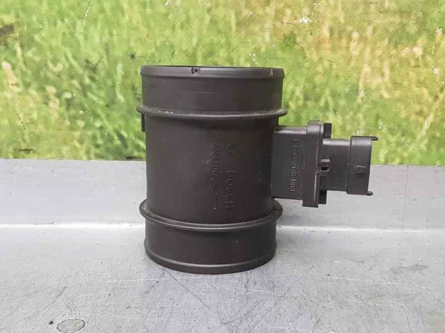 Czujnik przepływu powietrza, przepływomierz powietrza M.A.F. 55220715 PEUGEOT