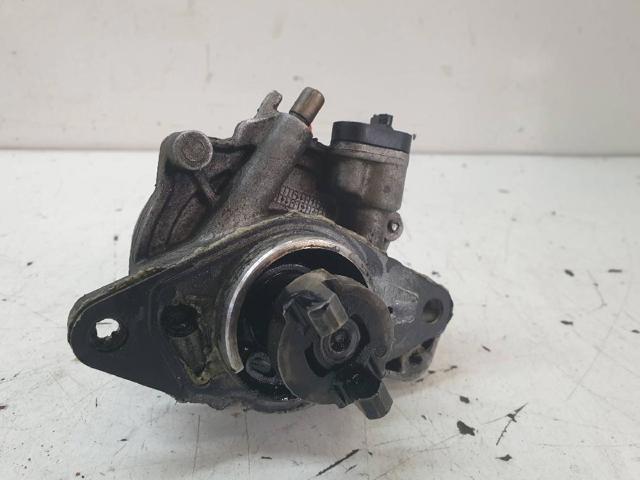 Pompa podciśnienia 55221036 OPEL