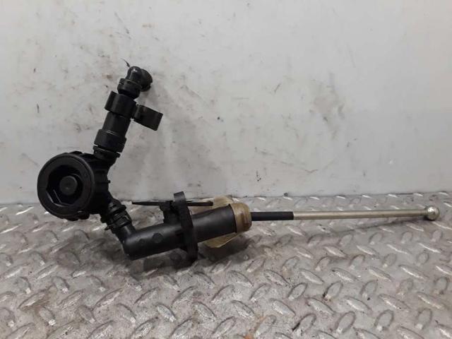 Cylinder sprzęgła główny 55224082 FIAT