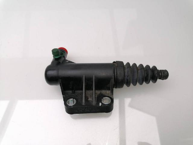 Cylinder roboczy sprzęgła 55227259 FIAT
