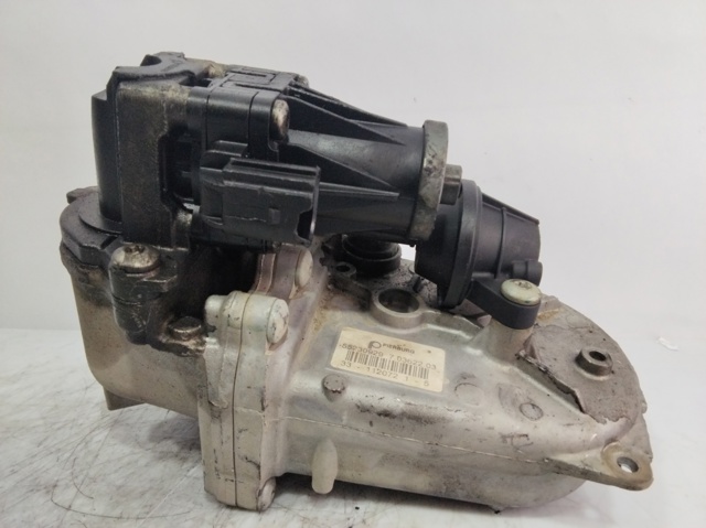 Chłodnica układu recyrkulacji spalin EGR  55230929 OPEL