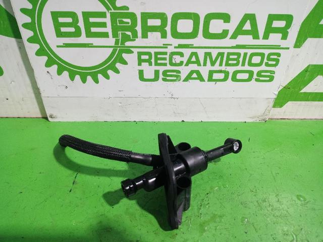 Cylinder sprzęgła główny 55232828 FIAT