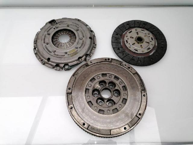 Koło zamachowe silnika 55239709 OPEL