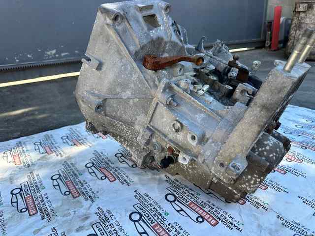 Mechaniczna skrzynia biegów w komplecie 55241803 FIAT