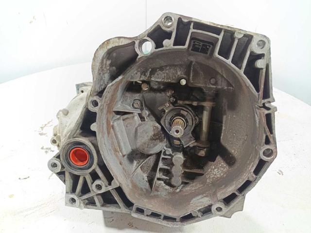 Mechaniczna skrzynia biegów w komplecie 55241803 FIAT