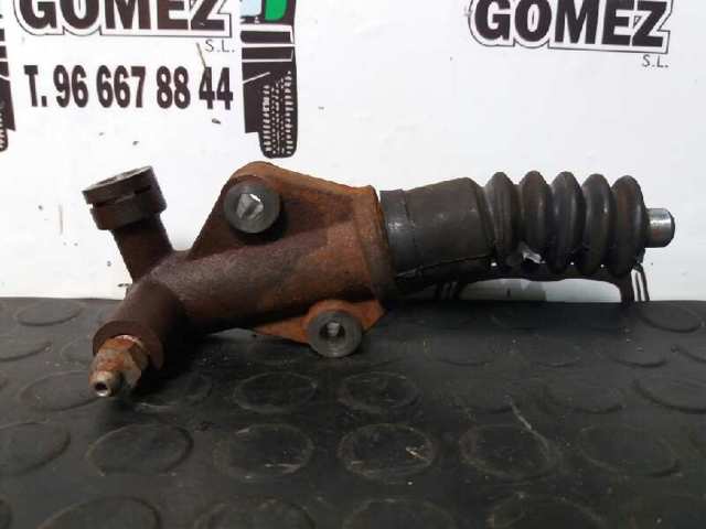 Cylinder roboczy sprzęgła 55261310 FIAT