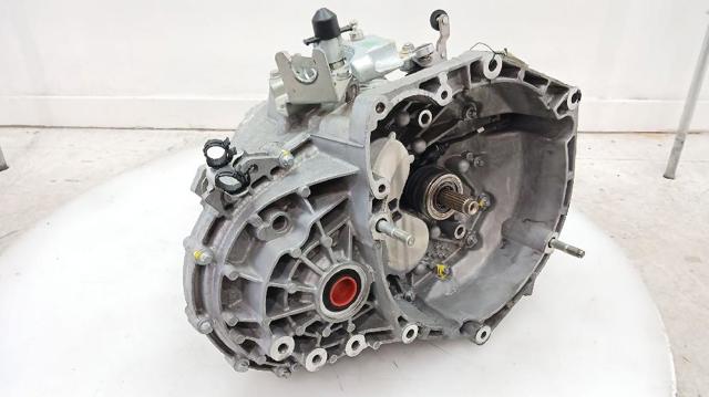 Mechaniczna skrzynia biegów w komplecie Citroen C4