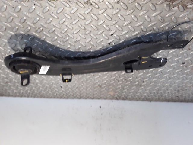 Silentblock wahacza tylnego podłużnego 55275A6000 Hyundai/Kia