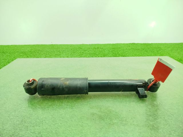 Amortyzator tylny 553102P600 HYUNDAI