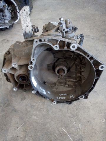 Mechaniczna skrzynia biegów w komplecie 55350375 GM