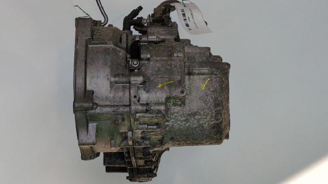 Mechaniczna skrzynia biegów w komplecie 55350375 OPEL