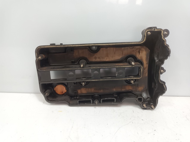 Pokrywa zaworowa 55351461 OPEL